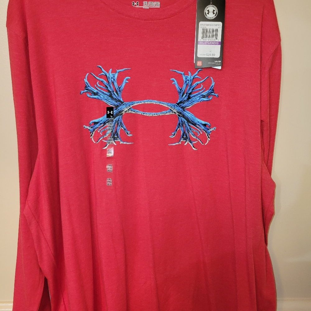 NWT-Under Armour men's shirt